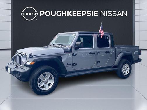 2020 Jeep Gladiator Sport S