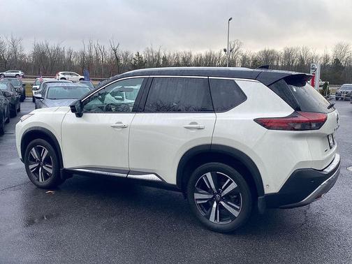 2022 Nissan Rogue Platinum