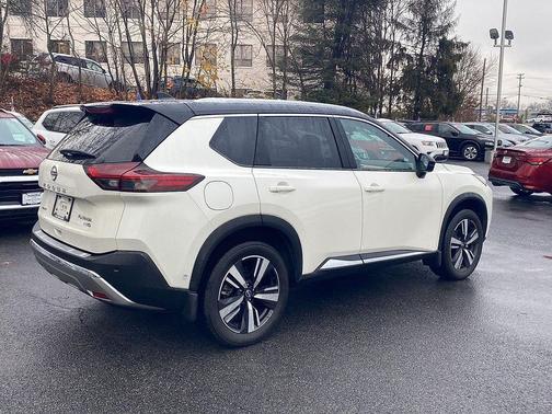 2022 Nissan Rogue Platinum