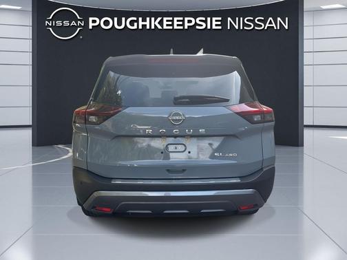 Boulder Gray Pearl 2023 Nissan Rogue SL