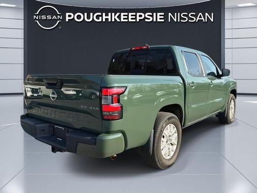 Tactical Green Metallic 2022 Nissan Frontier SV