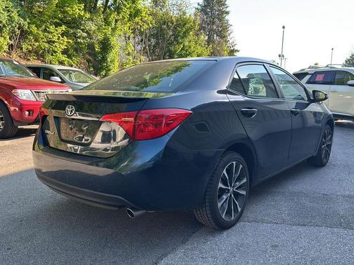Galactic Aqua Mica 2018 Toyota Corolla SE