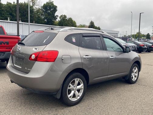 2010 Nissan Rogue SL