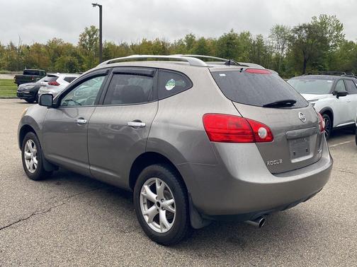 2010 Nissan Rogue SL