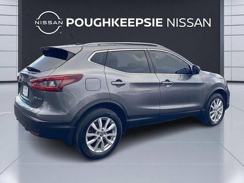 2020 Nissan Rogue Sport SV