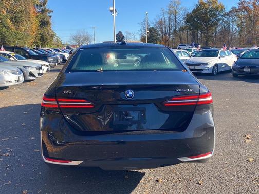 2025 BMW i5 xDrive40