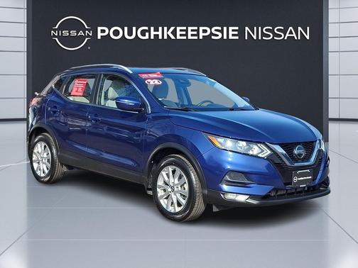 2022 Nissan Rogue Sport SV