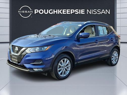 2022 Nissan Rogue Sport SV
