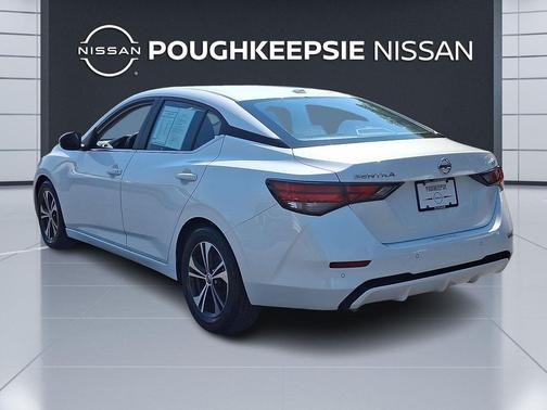 Aspen White Tricoat 2023 Nissan Sentra SV