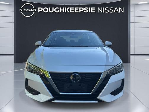 Aspen White Tricoat 2023 Nissan Sentra SV
