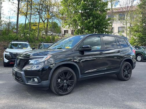 Crystal Black Pearl 2021 Honda Passport AWD Sport