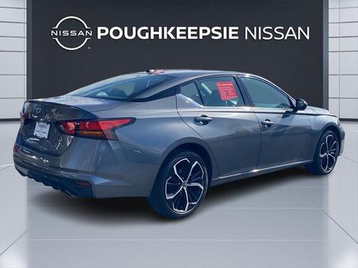 2024 Nissan Altima SR Intelligent AWD