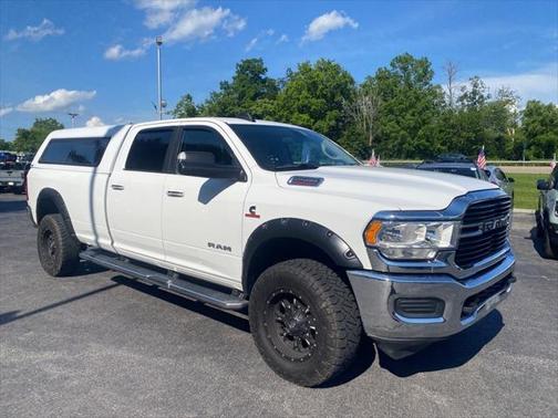 2019 RAM 2500 Big Horn Crew Cab 4x4 8' Box