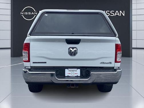 2019 RAM 2500 Big Horn Crew Cab 4x4 8' Box