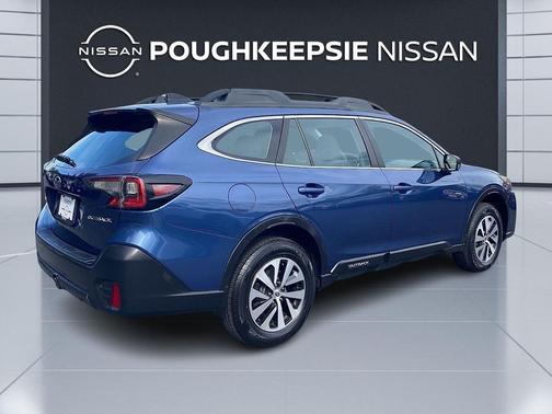 2020 Subaru Outback Base