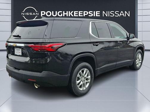 2023 Chevrolet Traverse LS
