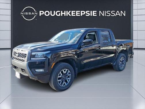 2025 Nissan Frontier SL