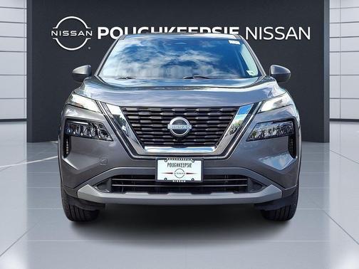 Gun Metallic 2023 Nissan Rogue S