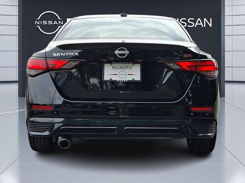 Super Black 2025 Nissan Sentra SR