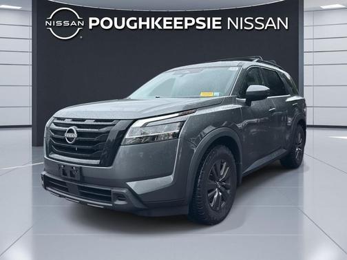 Gun Metallic 2022 Nissan Pathfinder SV 4WD