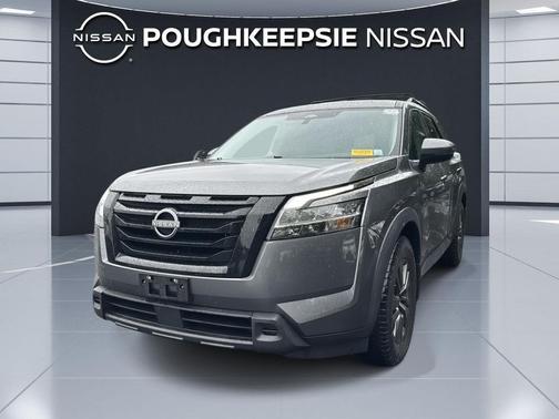 Gun Metallic 2022 Nissan Pathfinder SV 4WD