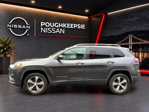 Granite Crystal Metallic Clearcoat 2019 Jeep Cherokee Limited