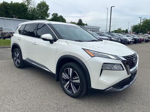 2022 Nissan Rogue SL