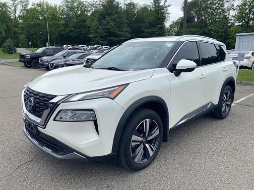 2022 Nissan Rogue SL