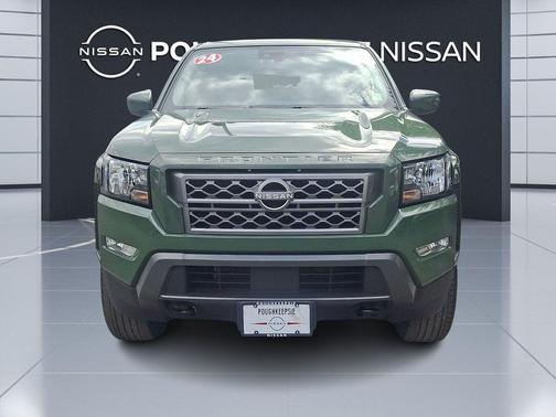 Tactical Green Metallic 2024 Nissan Frontier SV