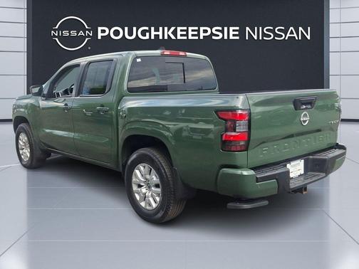 Tactical Green Metallic 2024 Nissan Frontier SV