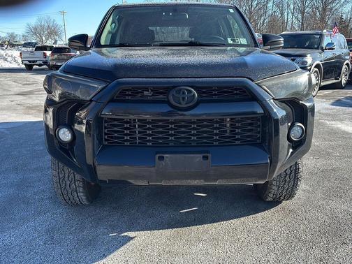 2017 Toyota 4Runner SR5