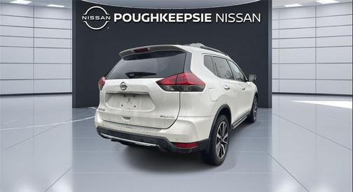 2020 Nissan Rogue SL