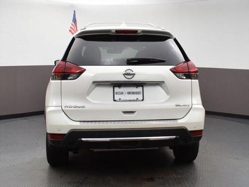 2020 Nissan Rogue SL