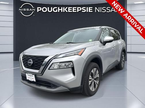 Brilliant Silver Metallic 2023 Nissan Rogue SV