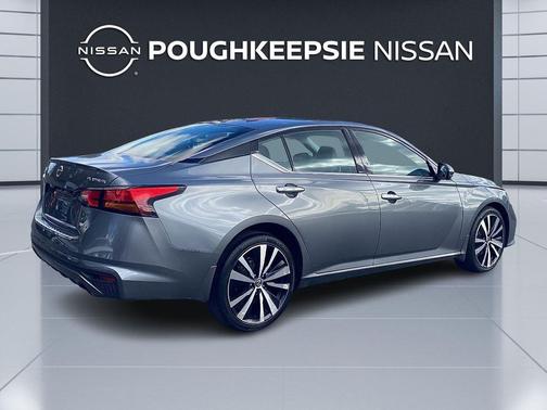 2021 Nissan Altima Platinum Intelligent AWD
