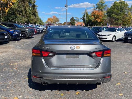 2021 Nissan Altima Platinum Intelligent AWD