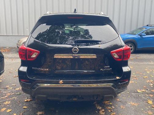 2020 Nissan Pathfinder Platinum 4WD