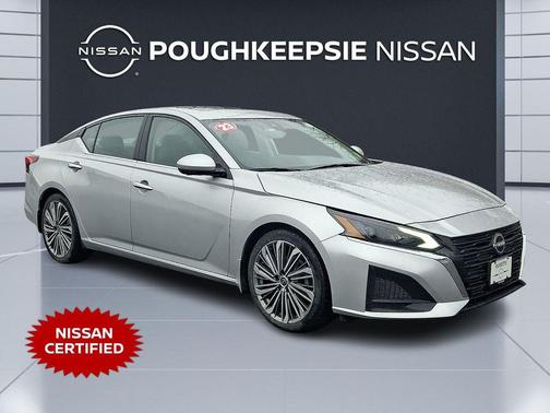 2023 Nissan Altima 2.5 SL