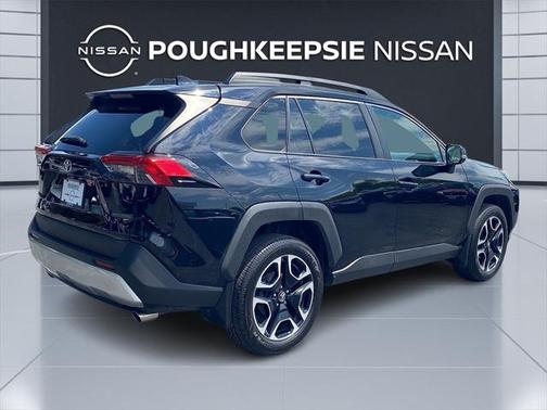 2019 Toyota RAV4 Adventure