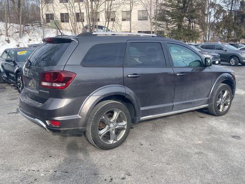2017 Dodge Journey Crossroad