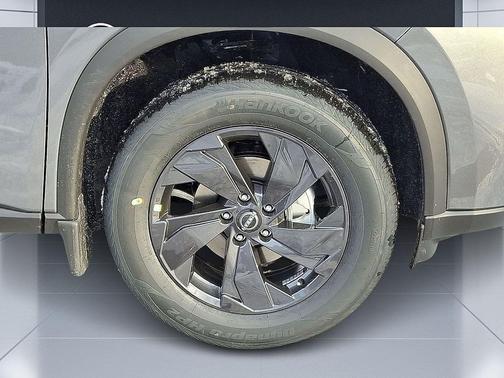 Gun Metallic 2026 Nissan Rogue SV