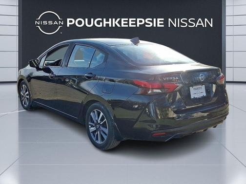 2020 Nissan Versa 1.6 SV