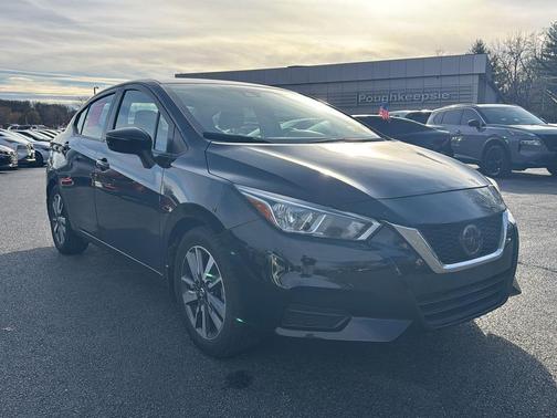 2020 Nissan Versa 1.6 SV