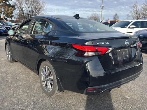 2020 Nissan Versa 1.6 SV