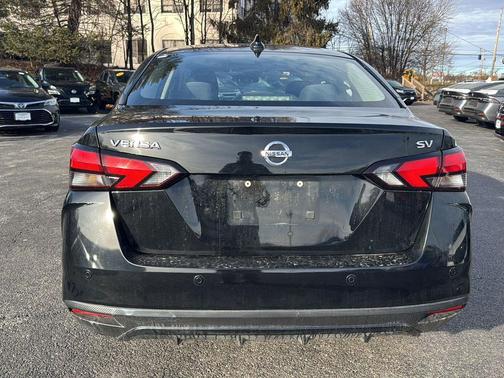 2020 Nissan Versa 1.6 SV