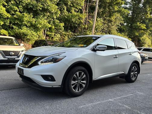 Pearl White 2018 Nissan Murano SL