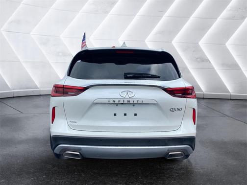 2021 INFINITI QX50 LUXE AWD