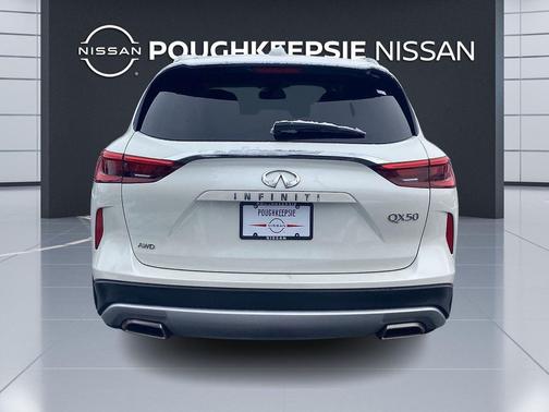 2021 INFINITI QX50 LUXE AWD