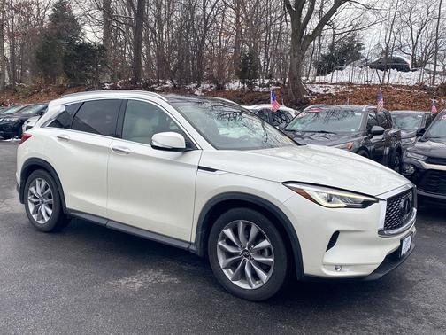 2021 INFINITI QX50 LUXE AWD