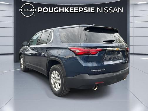 Northsky Blue Metallic 2023 Chevrolet Traverse LS
